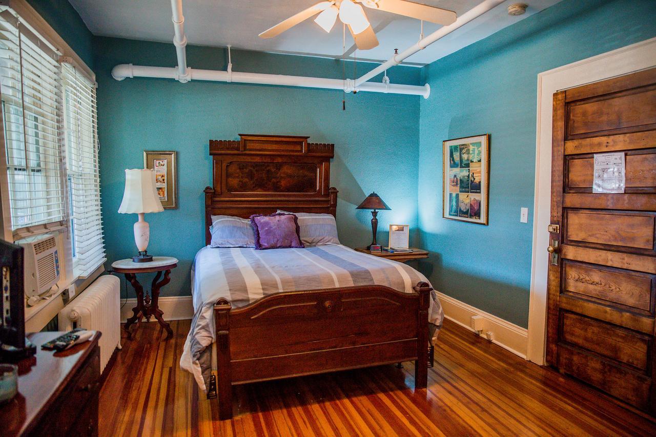 The Henderson Bed & Breakfast Hendersonville Ngoại thất bức ảnh