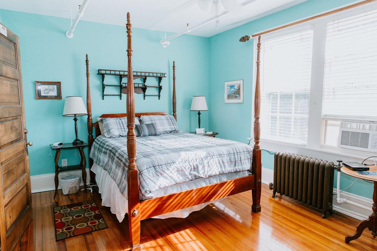 The Henderson Bed & Breakfast Hendersonville Ngoại thất bức ảnh